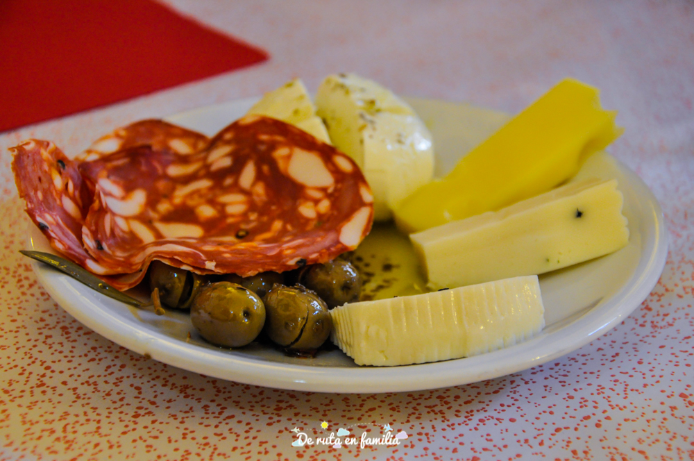 comer en acireale