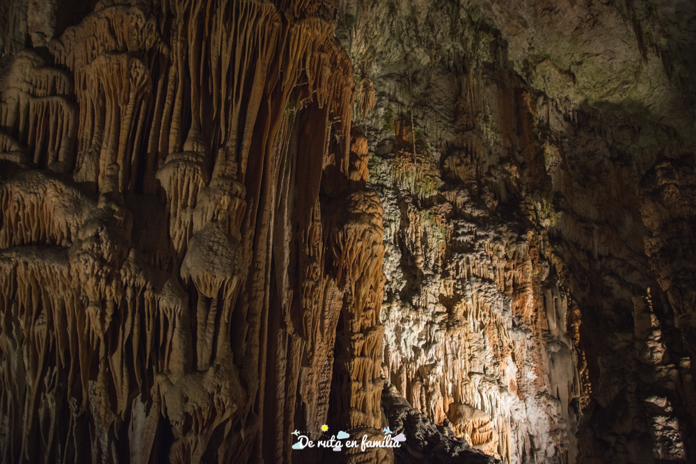 Cuevas de Postojna en Eslovenia