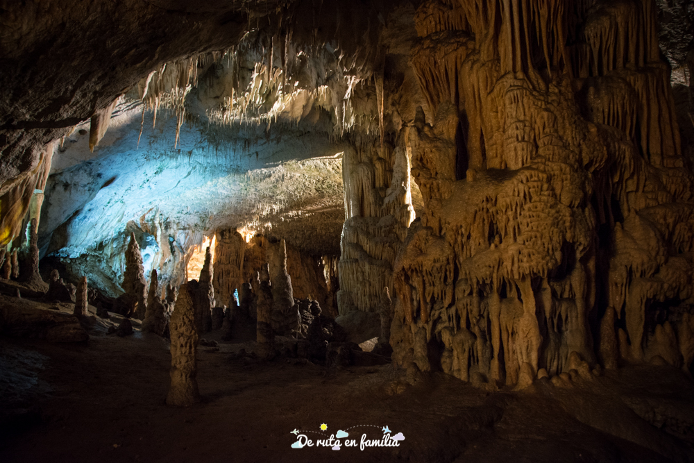 Cuevas de Postojna en Eslovenia