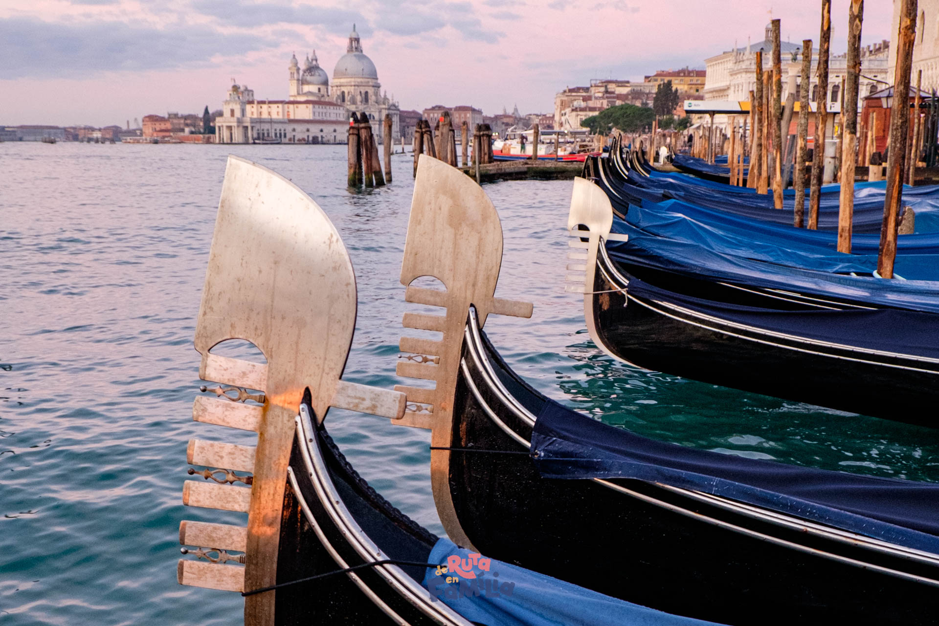 Paseo en góndola por Venecia