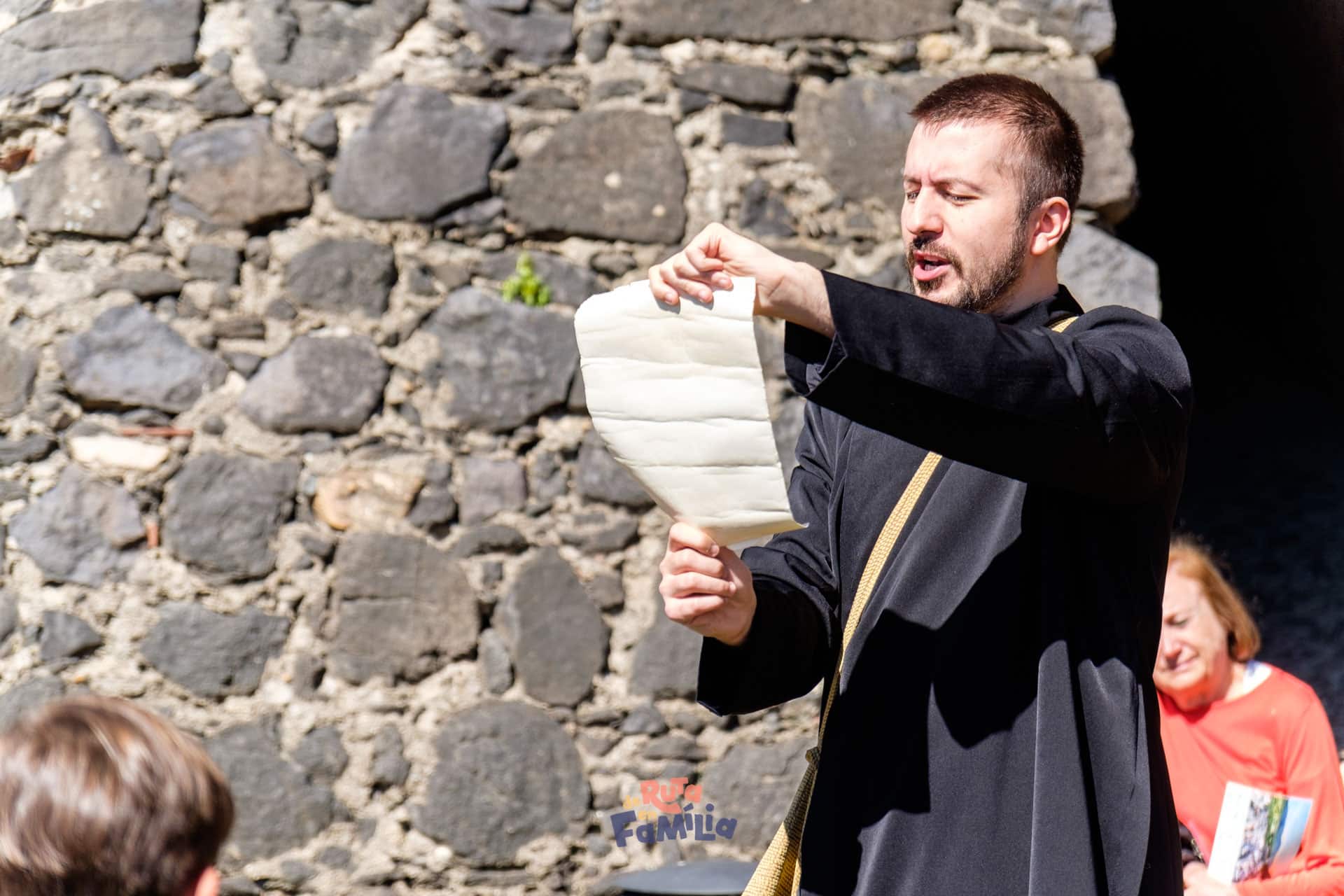 Visita teatralitzada al castell d'Hostalric