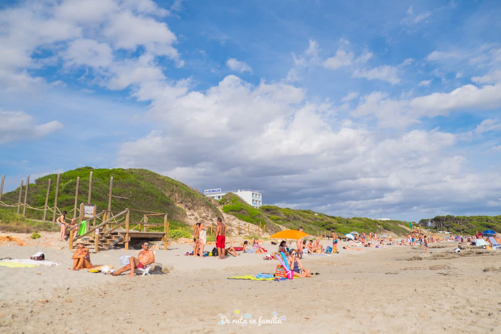 playas de menorca con niños