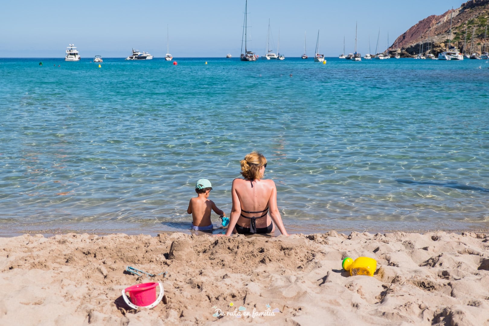 playas de menorca con niños