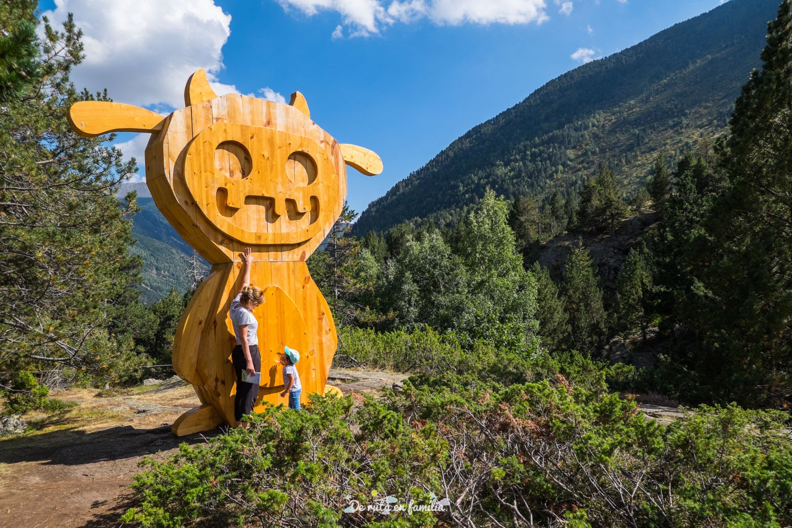 Troba el tamarro. Andorra amb nens