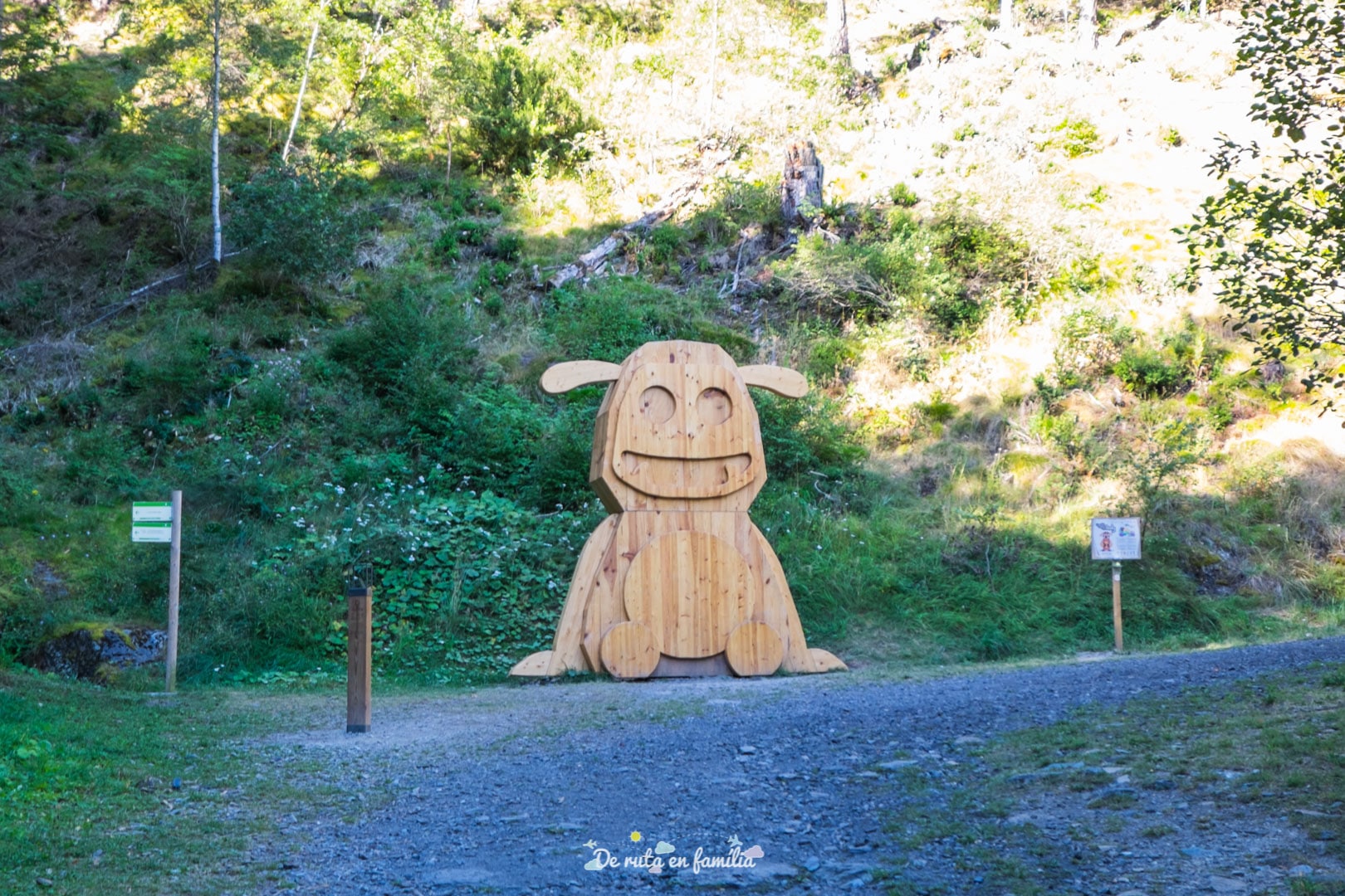 Troba el tamarro. Andorra amb nens