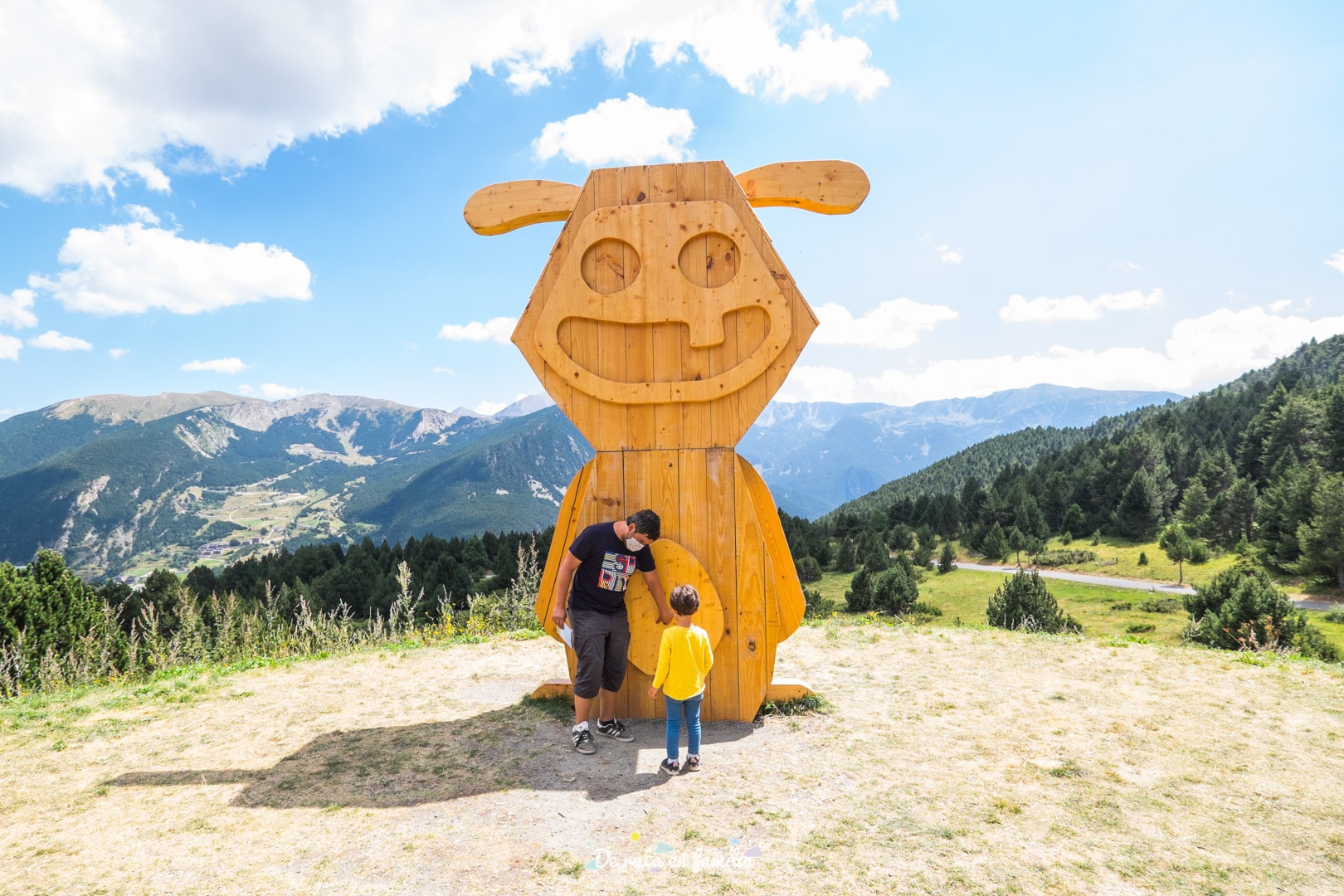 Troba el tamarro. Andorra amb nens