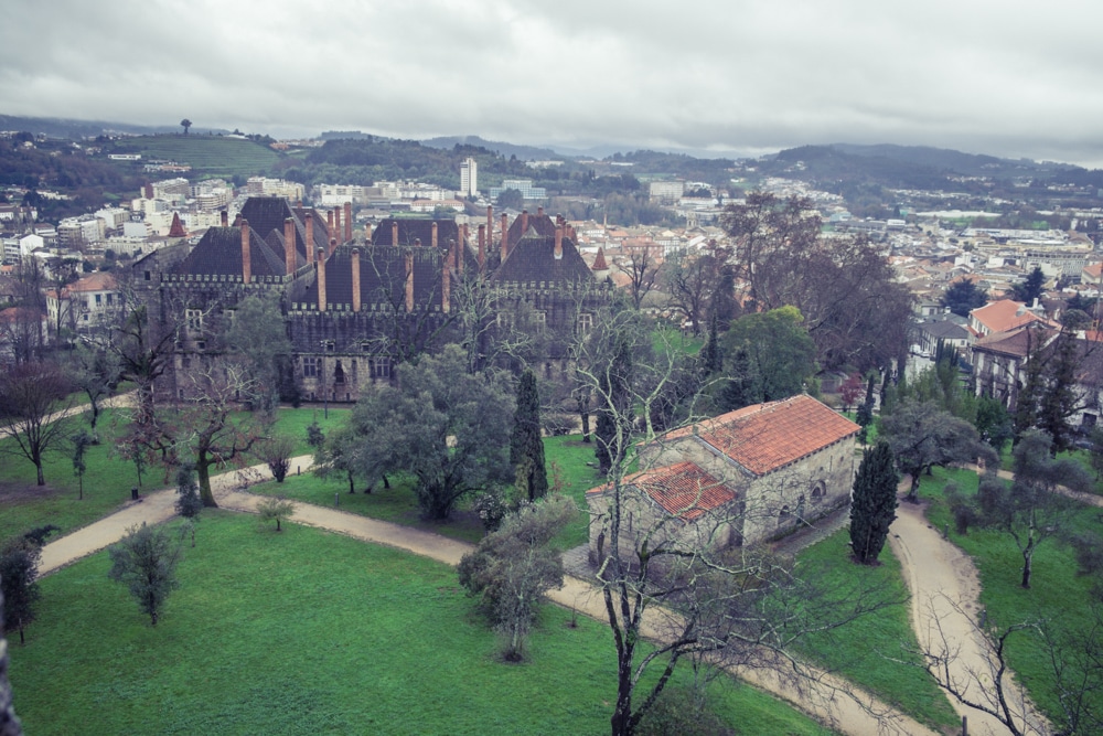 visitar guimaraes desde oporto en tren